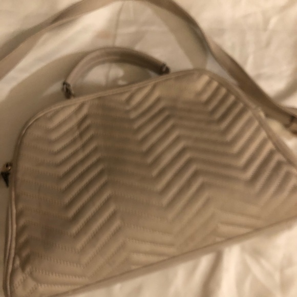 💜Crossbody Cream Purse - Picture 9 of 10